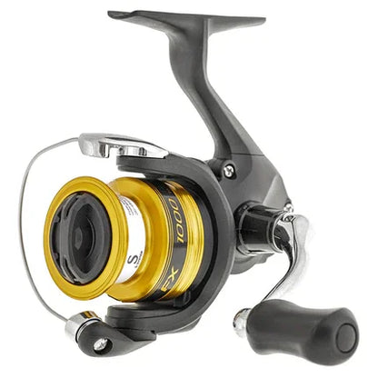 Спиннинговые катушки серии Shimano FX в магазине для рыбалки Shimano