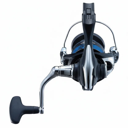 Shimano Nexave 4000 в магазине для рыбалки Shimano